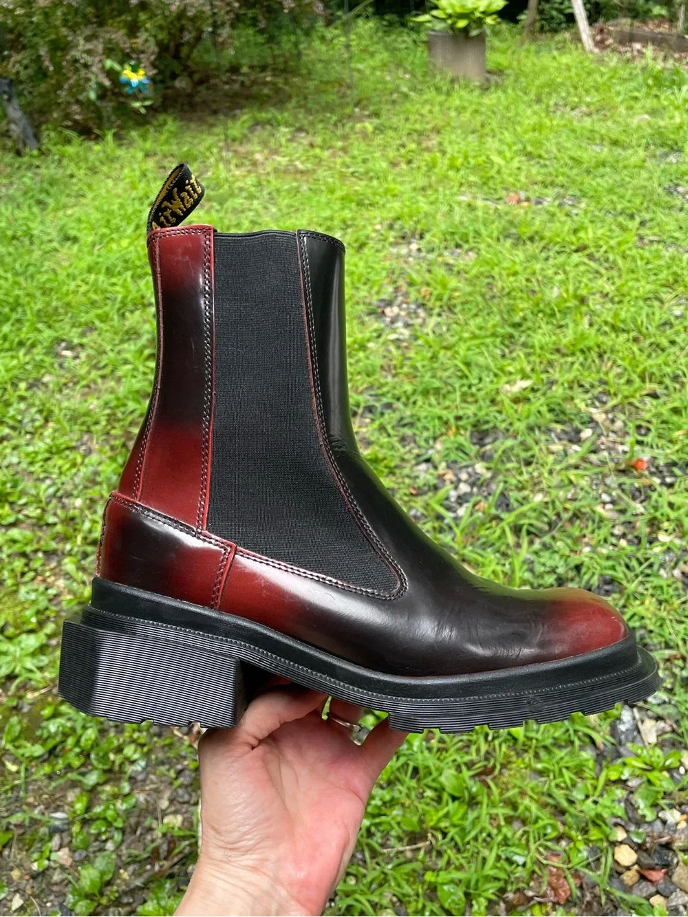 Dr Martens Maybole Square Toe Platform Chelsea Boots 9 Black / Cherry Red